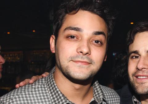 Humorista do Pânico, Eduardo Sterblitch sofre acidente de carro